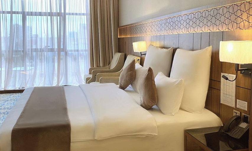 Bedroom 3, Sama Al Madinah Hotel, Al Madinah Al Munawwarah