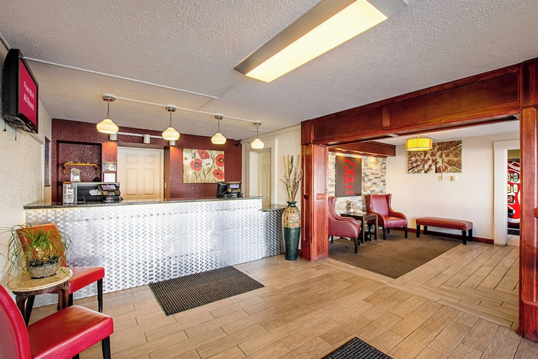 Public Area 2, Red Roof Inn Battle Creek, Calhoun