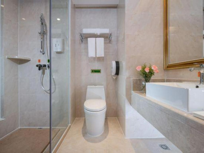 Bathroom 3, Vienna Hotel Shenzhen Qinghu Metro Station, Shenzhen