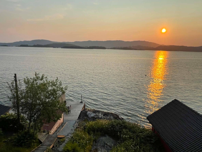 5, Sea house with private dock near Bergen  Flesland, Bergen