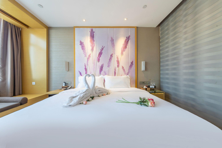 Bedroom 2, Lavande Hotels Taixing Jiangping Road Yangguang Yipin, Taizhou