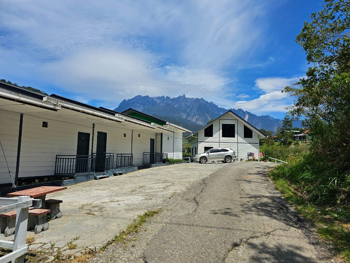 Exterior & Views 1, Ziemal homestay4, Ranau