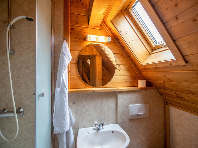 Bathroom 3, Ferienwohnung mit Talblick in Todtmoos, Waldshut
