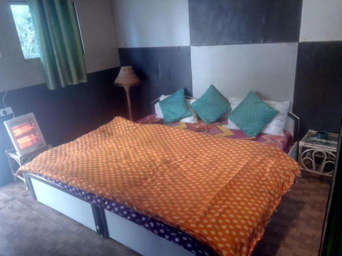Bedroom 2, The Sanatan Joshimath, Chamoli