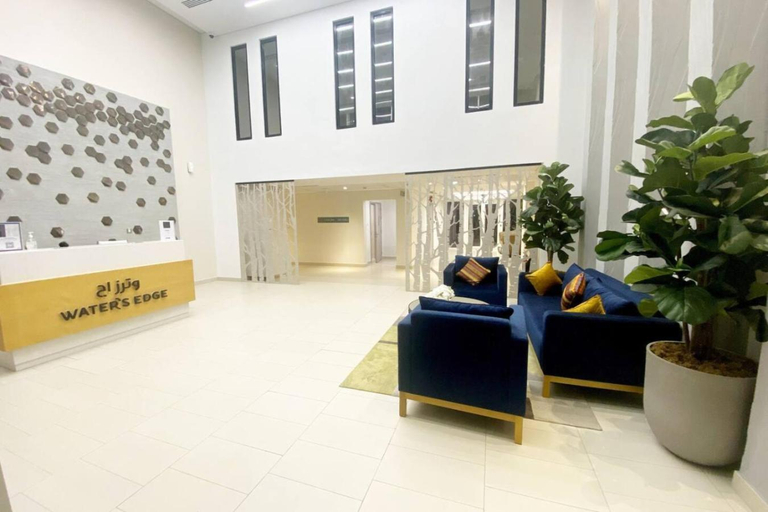 Public Area, Waterfront Yas 1BR near F1 & Ticket Savings, Yas Island