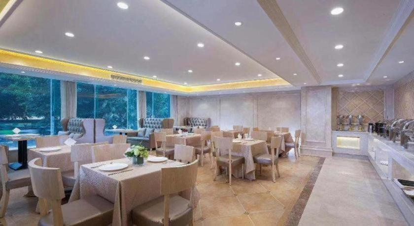Food & Drinks 4, Vienna Hotel Bishan Central Street, Chongqing