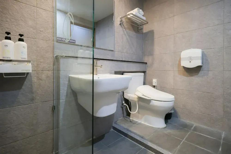 Bathroom 5, Yeosu Hotel ZAVA, Yeosu