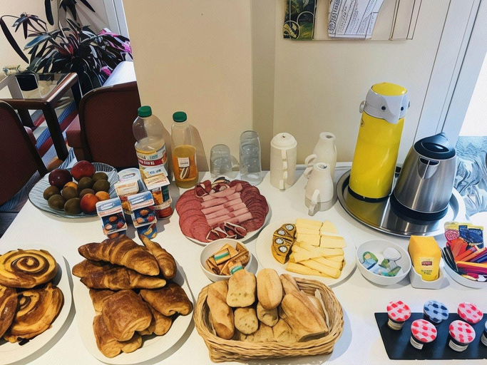 Food & Drinks 5, Club Wyndham Normandy, Eure