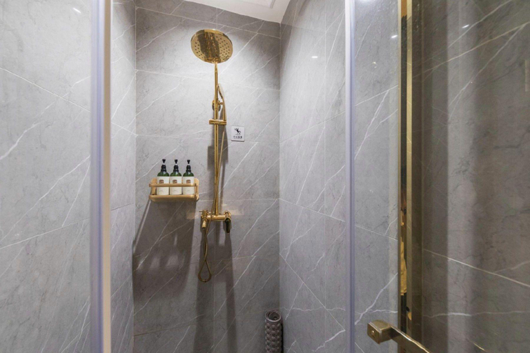 Bathroom 4, Yitingzhenshe Hotel Beijing Qianmen, Beijing