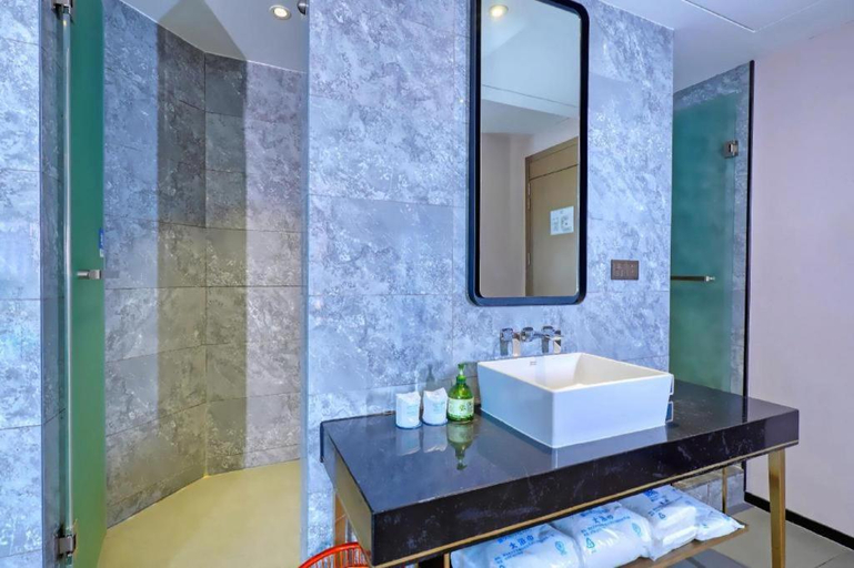 Bathroom 4, Nuohuating Hotel, Zhaoqing