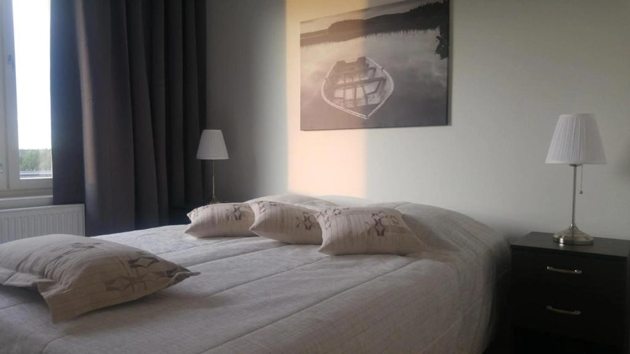Bedroom 2, Pahkinapuisto Apartments, Pirkanmaa