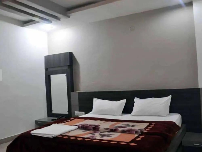 Bedroom 4, Hotel K J International, Varanasi