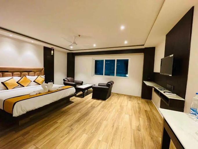 Bedroom 2, Hotel Royal Grand Heritage, Puri