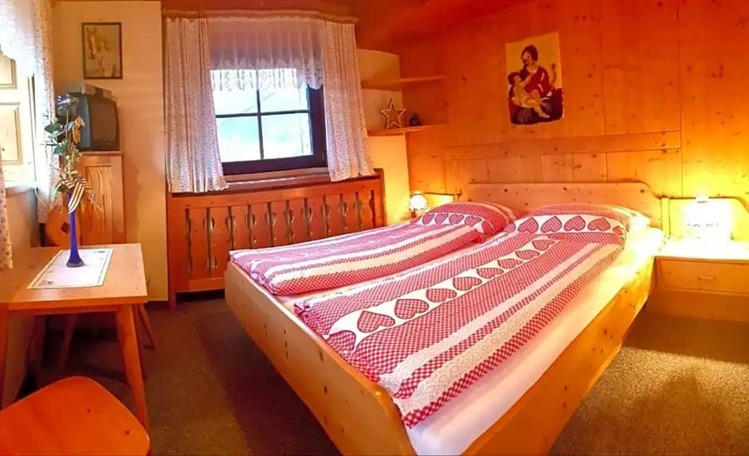 Bedroom 2, Muhlnerhof Familie Gruber, Liezen