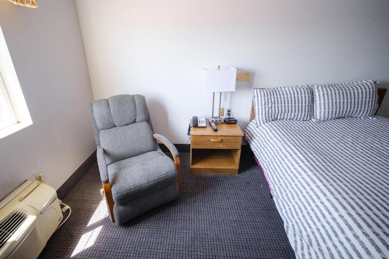 Others, Westwood Inn & Suites, Brule