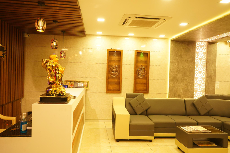 Others 3, Hotel Supreme AC, Ramanathapuram