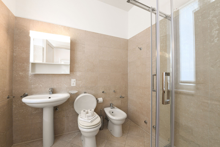 Bathroom 2, Via Lambertenghi Apartments, Lugano