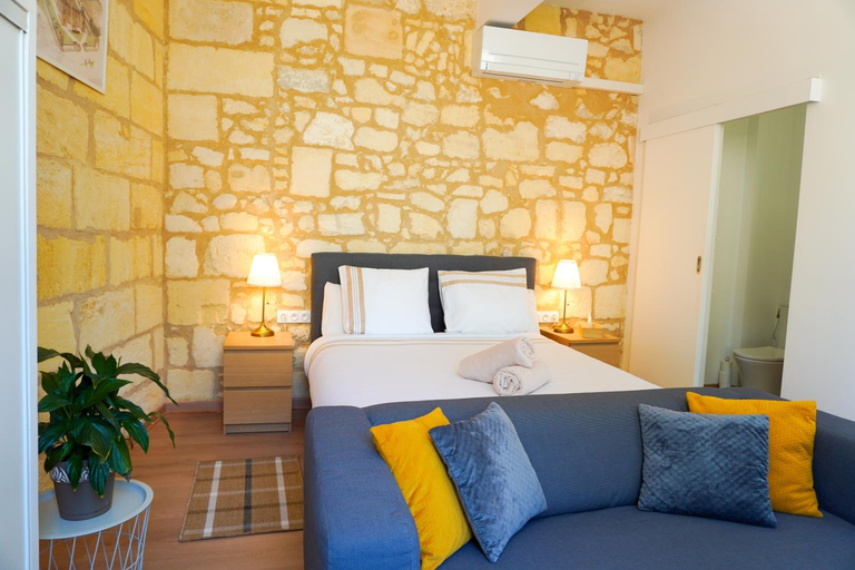 Bedroom 2, Hotes de Saint Emilion, Gironde