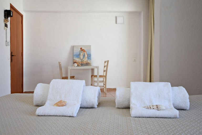 Bedroom, Marnin Apartments, South Aegean