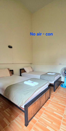 Bedroom 2, P.L.P Guesthouse - Mae Hong Son, Muang Mae Hong Son