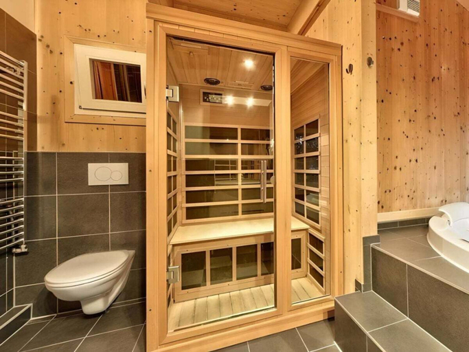 Bathroom 3, Cabin in Turrach With Sauna and Balcony, Murau