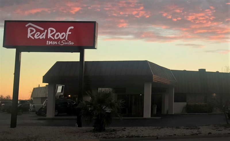 Exterior & Views, Red Roof Inn and Suites San Angelo, Tom Green