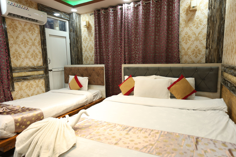 Room 3, hotel royal sen, Janakpur
