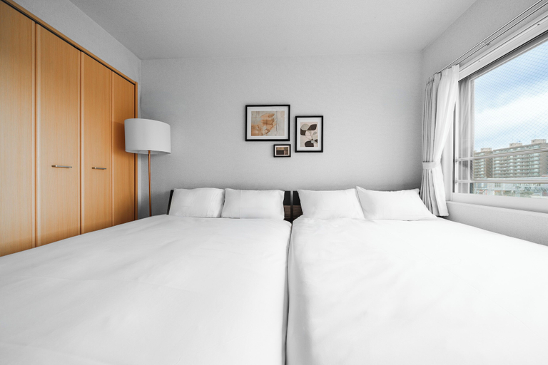 Room 4, E-US NAEBO STATION 408, Sapporo