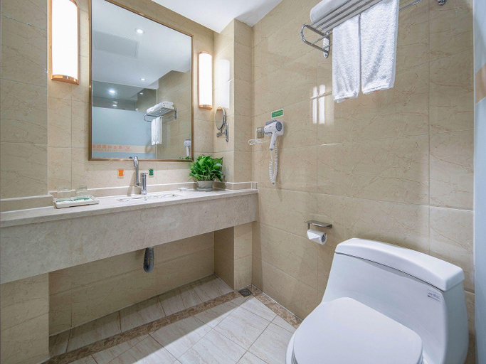 Bathroom 3, Vienna International Hotel Nanning Wuyi Road Vehicle Administration Office, Nanning