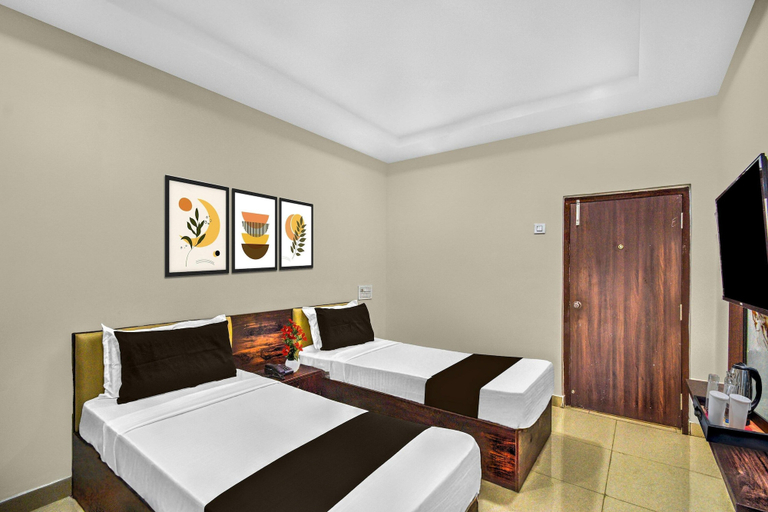 Room 5, Classic Hotel Lakshmi's Pride, Kurnool