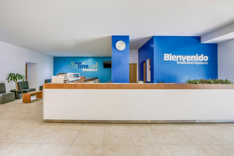 Public Area 2, One León Poliforum, León