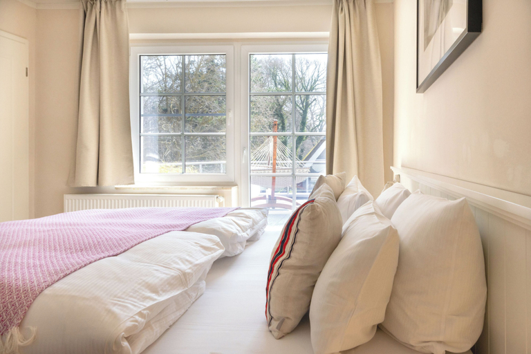 Bedroom 4, Boutique-Hotel STRANDHAUS Ahrenshoop, Vorpommern-Rügen