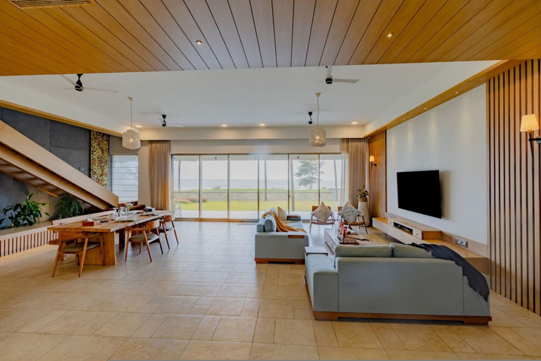 Room 3, Villa Shankari - Beachside 3BR w Private Pool, Udupi