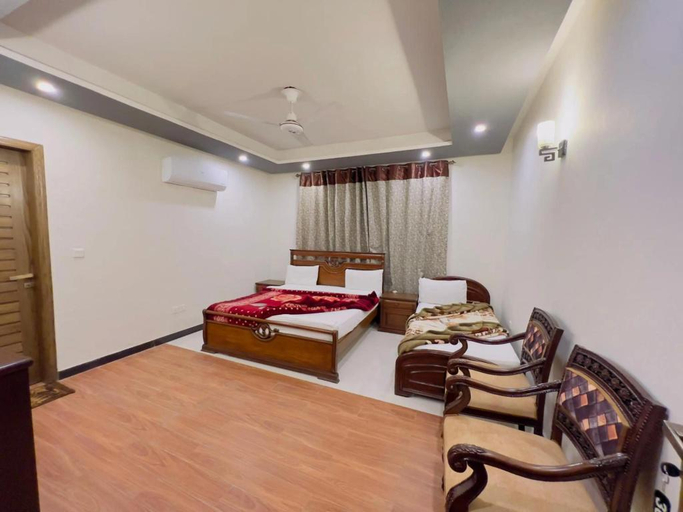 Bedroom 5, Imperial Lodges Guest House Islamabad, Islamabad