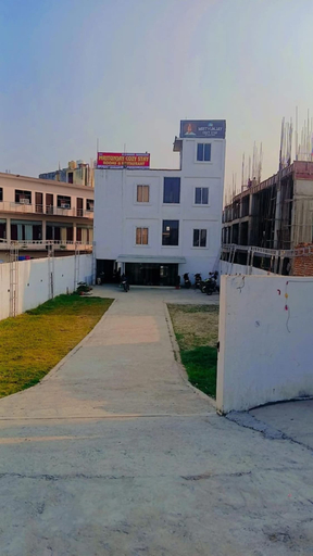 Exterior 5, Hotel Mrityunjay Coze Stay, Faizabad