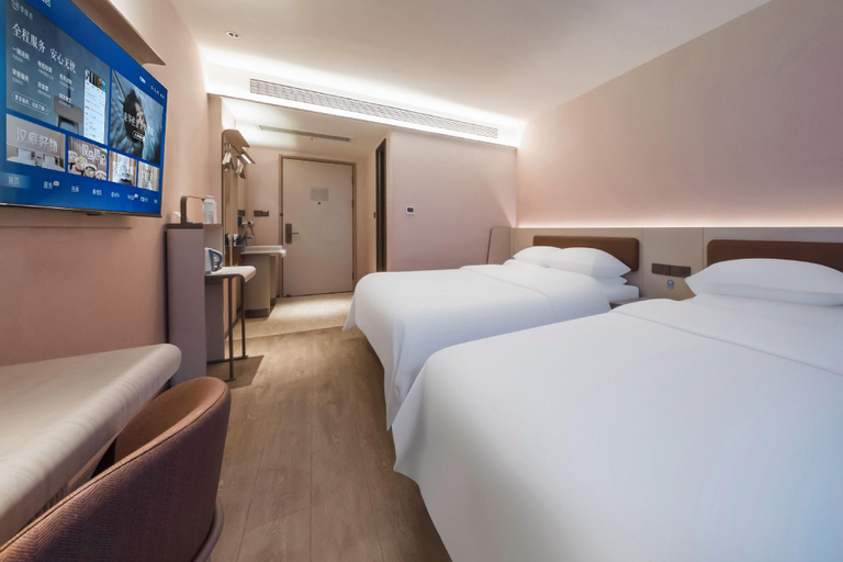 Bedroom 3, Hanting Hotel Weihai Railway Station, Weihai