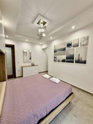 Room 4, Calypso Grand Oasis Xaghra, 3-br Luxury Apartment