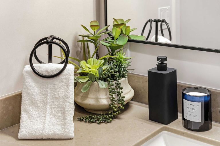 Interior 5, City Scape- Rooftop Pool & Downtown Living!, Miami-Dade