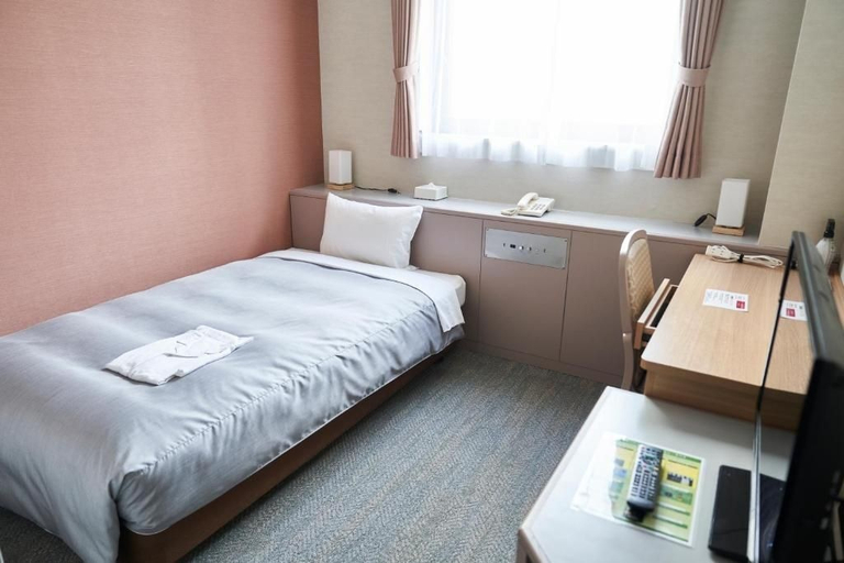 Bedroom 2, Hotel Hamilton Sapporo, Sapporo
