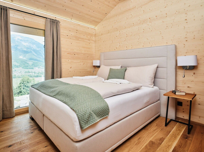 Room 3, Apartment in Haus im Ennstal With Sauna, Liezen