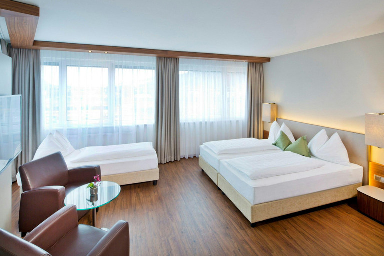 Bedroom 2, Hotel Penz West, Innsbruck