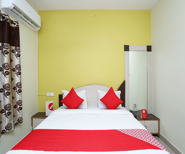 Room 3, Classic Hotel Natraj, Raipur
