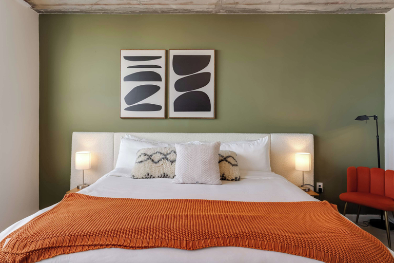 Interior 1, Miami Vice, Chic, Pool and Steps to Midtown Shops, Miami-Dade