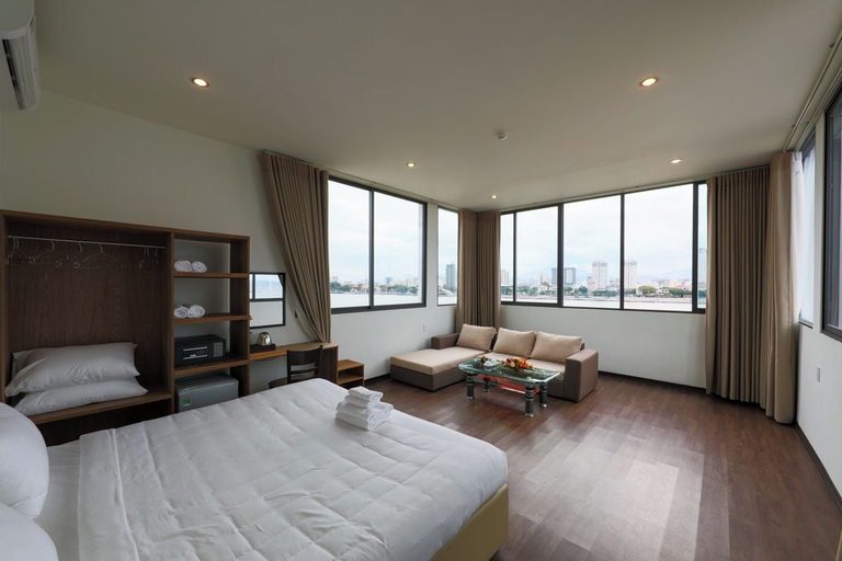 Bedroom 4, Vitalis Riverside Hotel, Da Nang