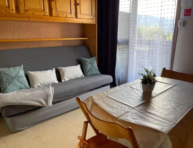 Living room 4, Alpine Ski Apartment in Tignes for 4, Haute-Savoie