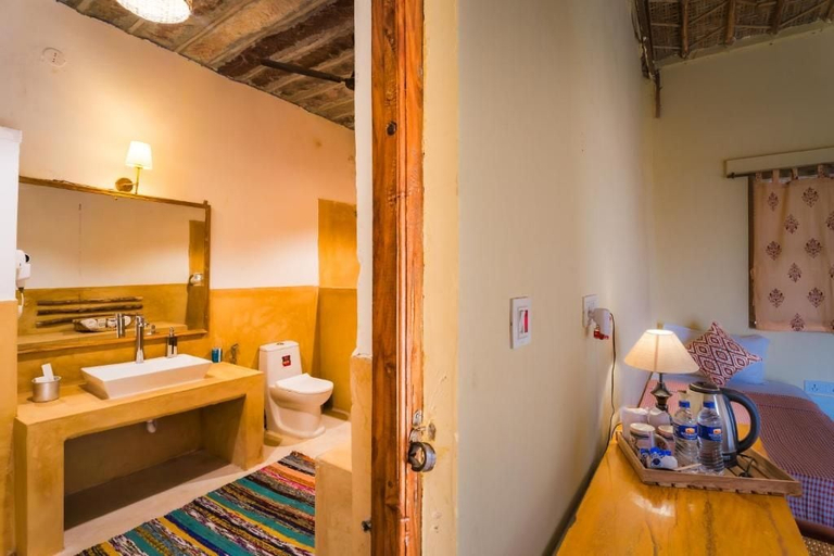 Bathroom 4, Vijay Bagh - Luxury Nature Resort, Jaisalmer