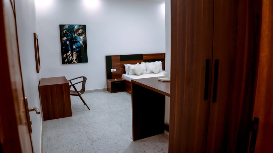 Room 4, Hôtel Résidence NDIAW MACODOU, Mbour