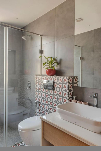 Bathroom 3, Villa Polaris by Hireavilla, 4BR w Pvt Heated Pool, North Goa