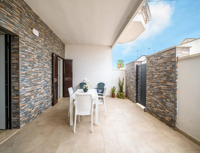 Outdoor dining, Dimora Azzurra Fronte Mare a Porto Cesareo, Lecce