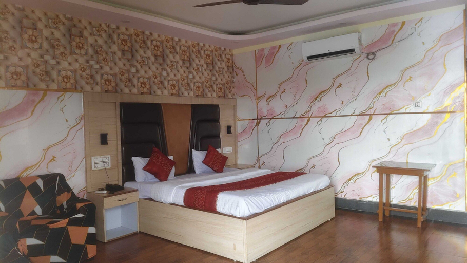 Room 4, Classic Hotel City, Dumka